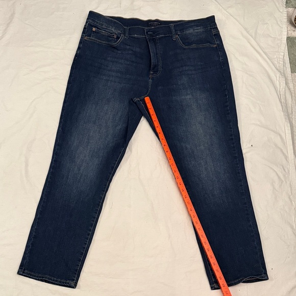 Lucky Brand Men's Dark Indigo Straight Jeans - Picture 6 of 10